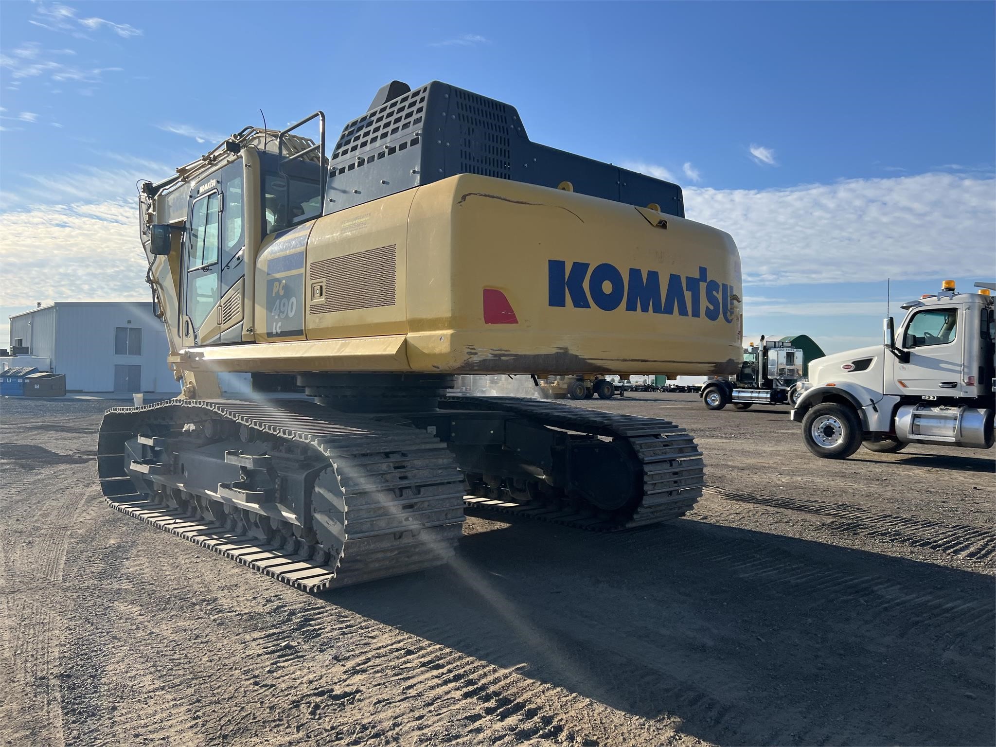 2020 KOMATSU PC490 LC-11 - image 5 of 6