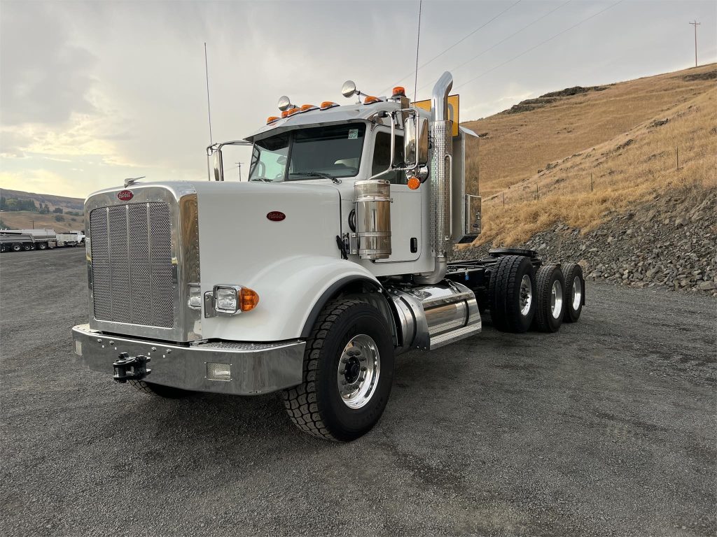 2023 PETERBILT 367 - Peters & Keatts Equipment Inc.