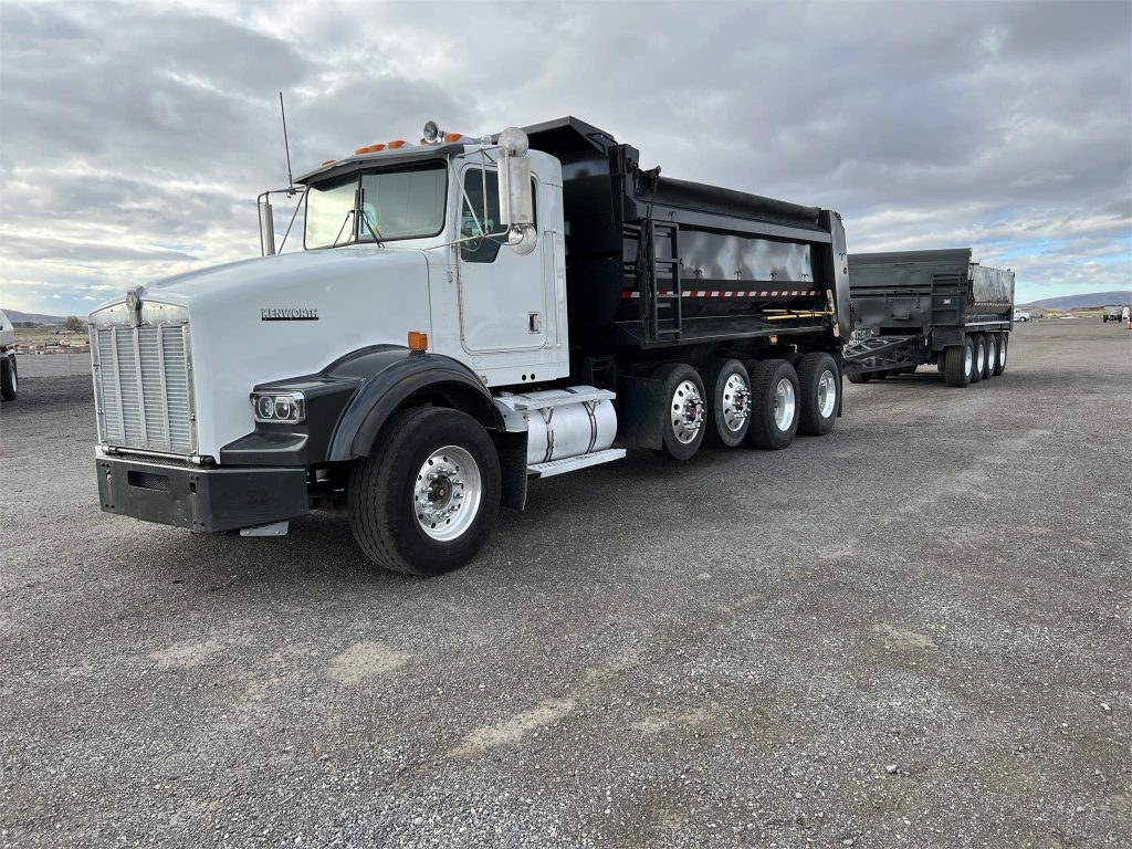 2000 KENWORTH T800 - Peters & Keatts Equipment Inc.