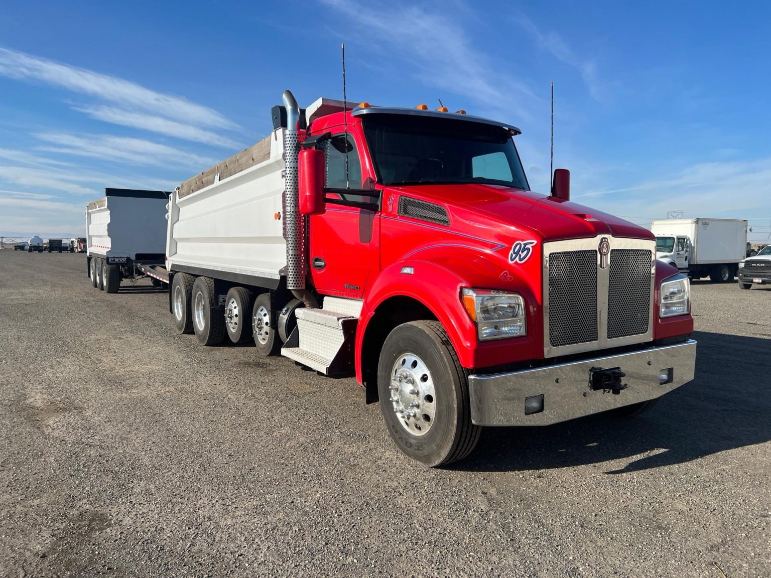 2023 KENWORTH T880 - Peters & Keatts Equipment Inc.