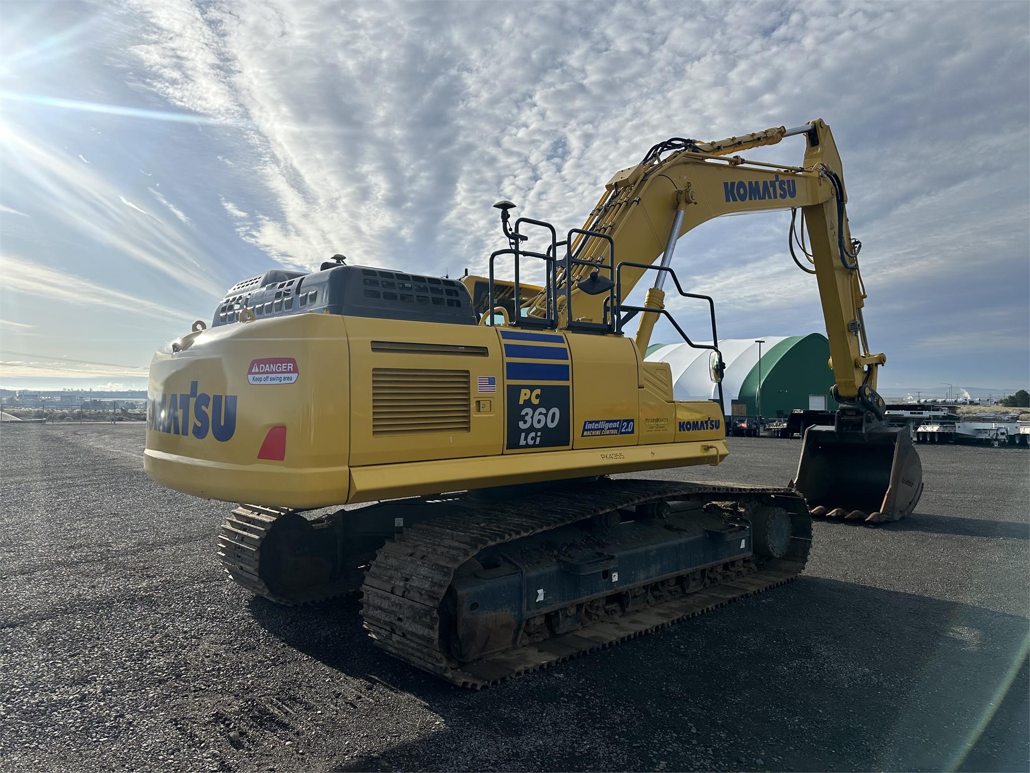 2022 KOMATSU PC360 LCi-11 - image 4 of 6