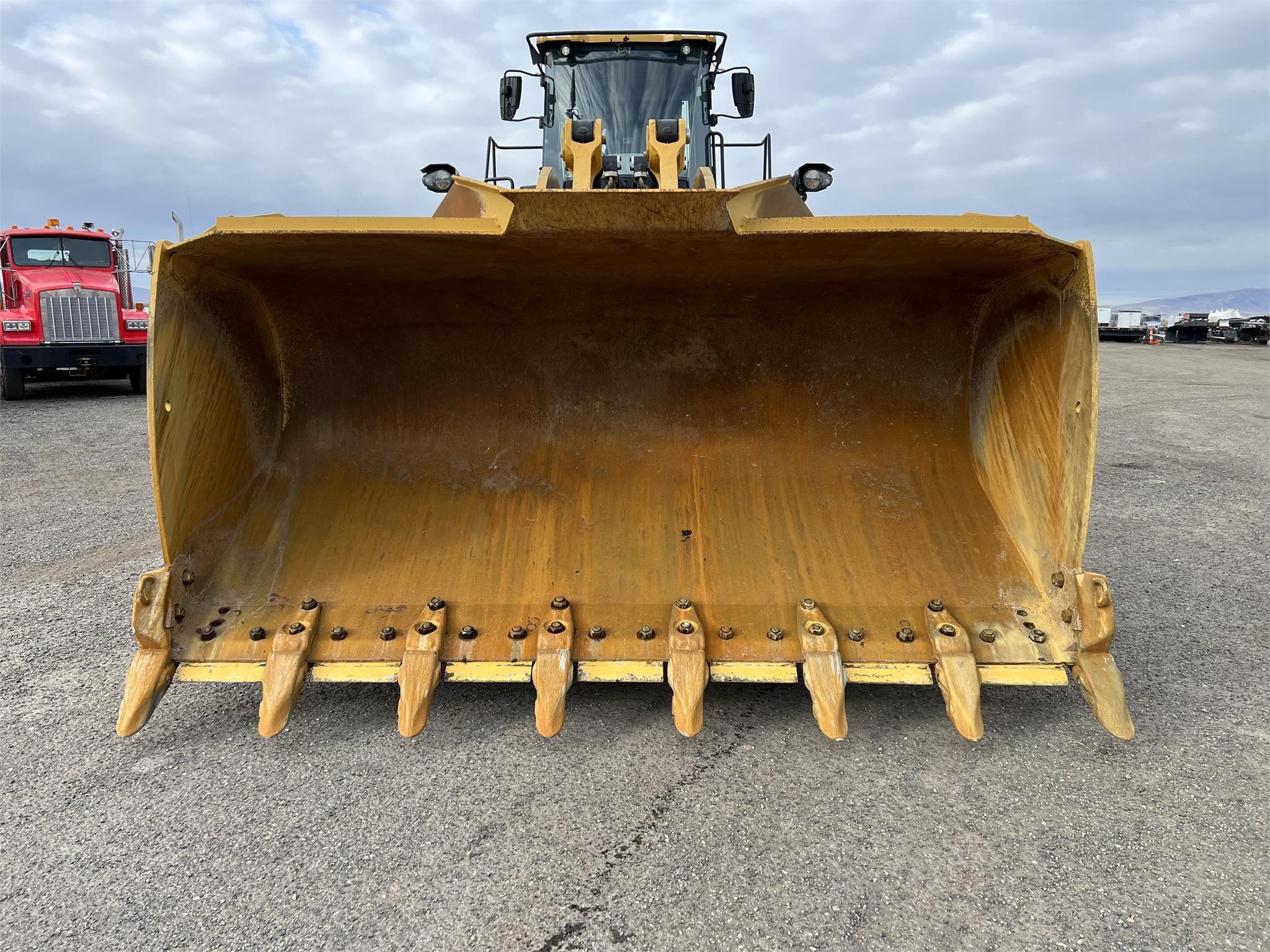 2022 CATERPILLAR 980 - image 2 of 6