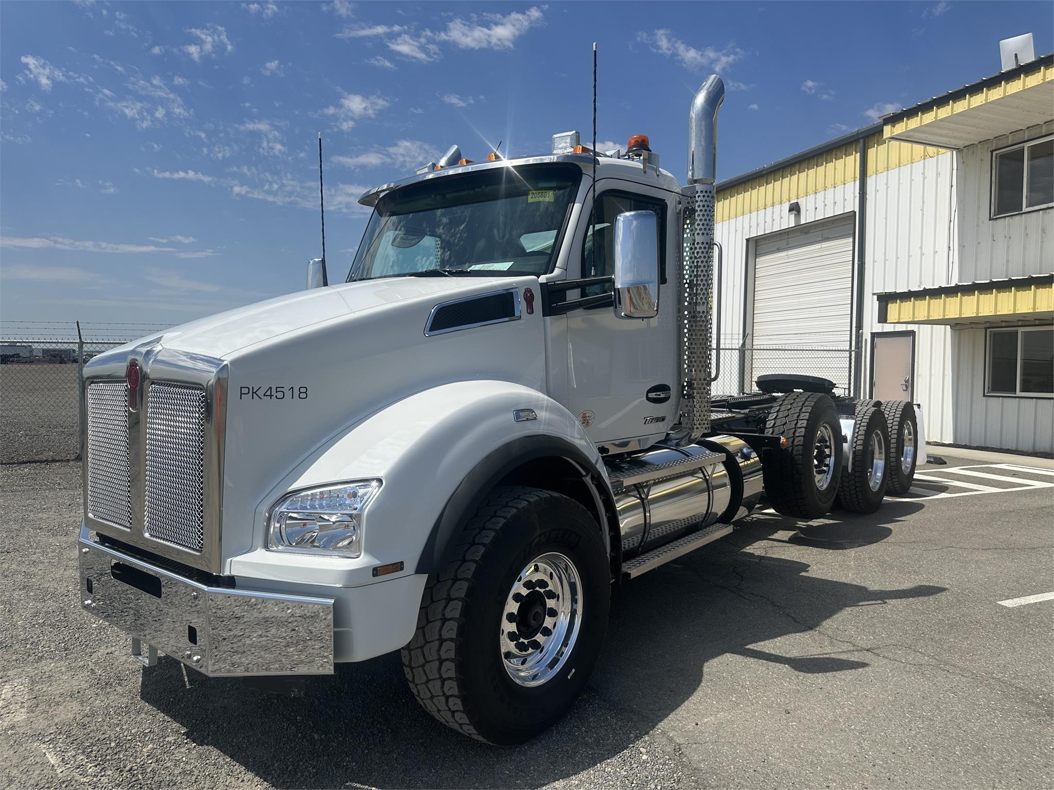 2024 KENWORTH T880 Peters & Keatts Equipment Inc.