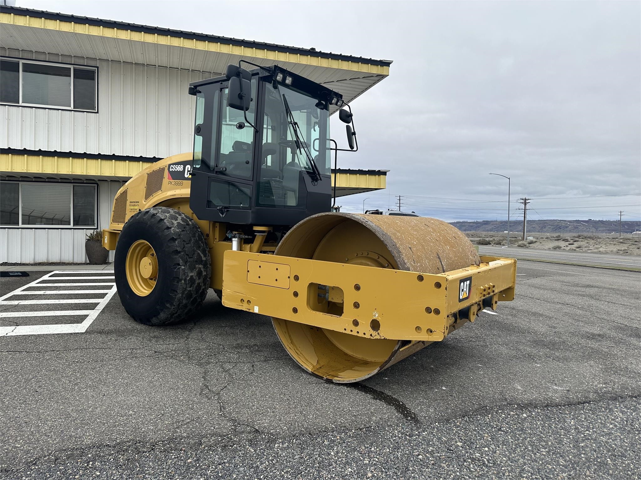 2014 CATERPILLAR CS56B - image 4 of 6