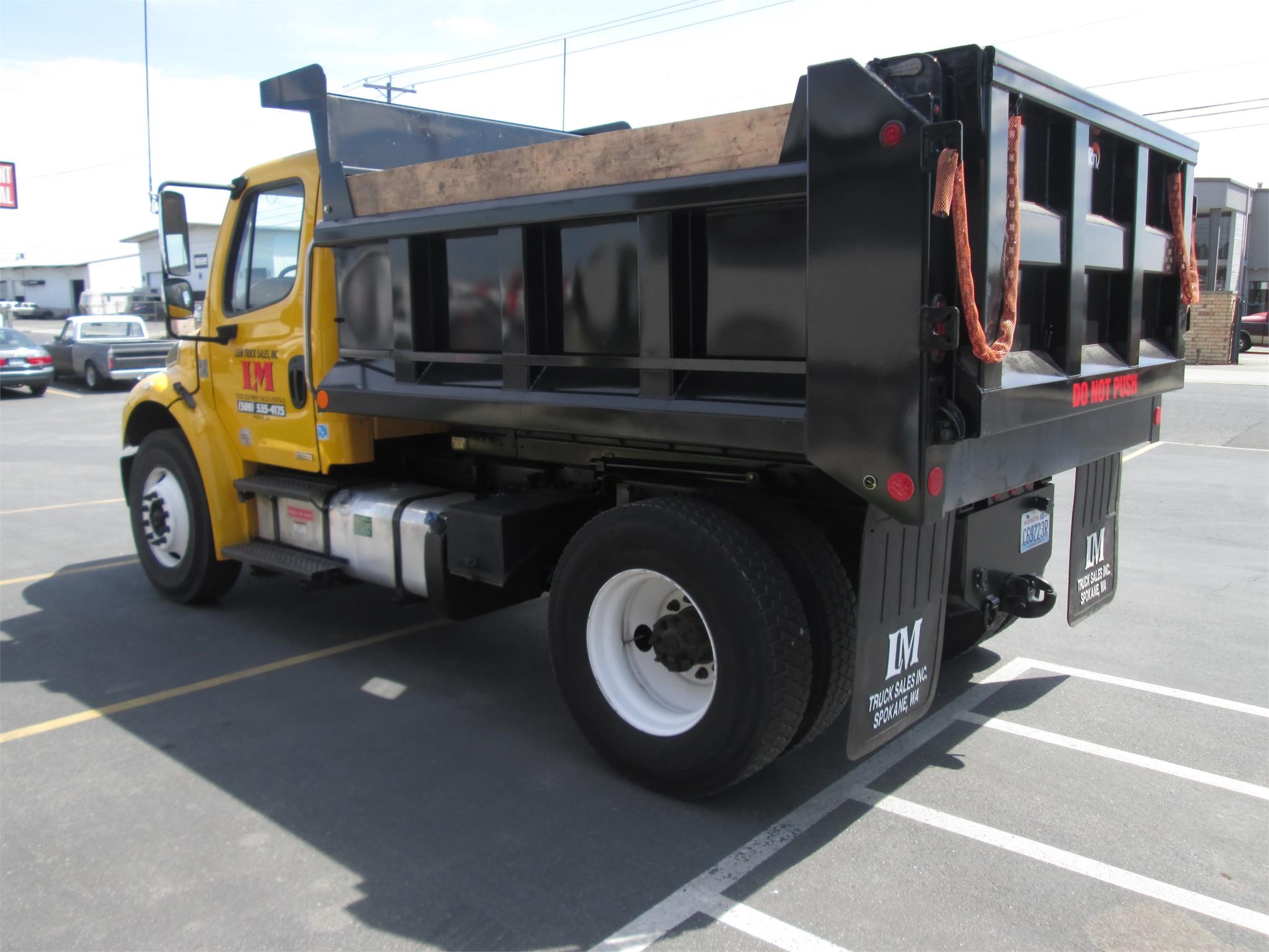 2013 FREIGHTLINER BUSINESS CLASS M2 106 - image 5 of 6