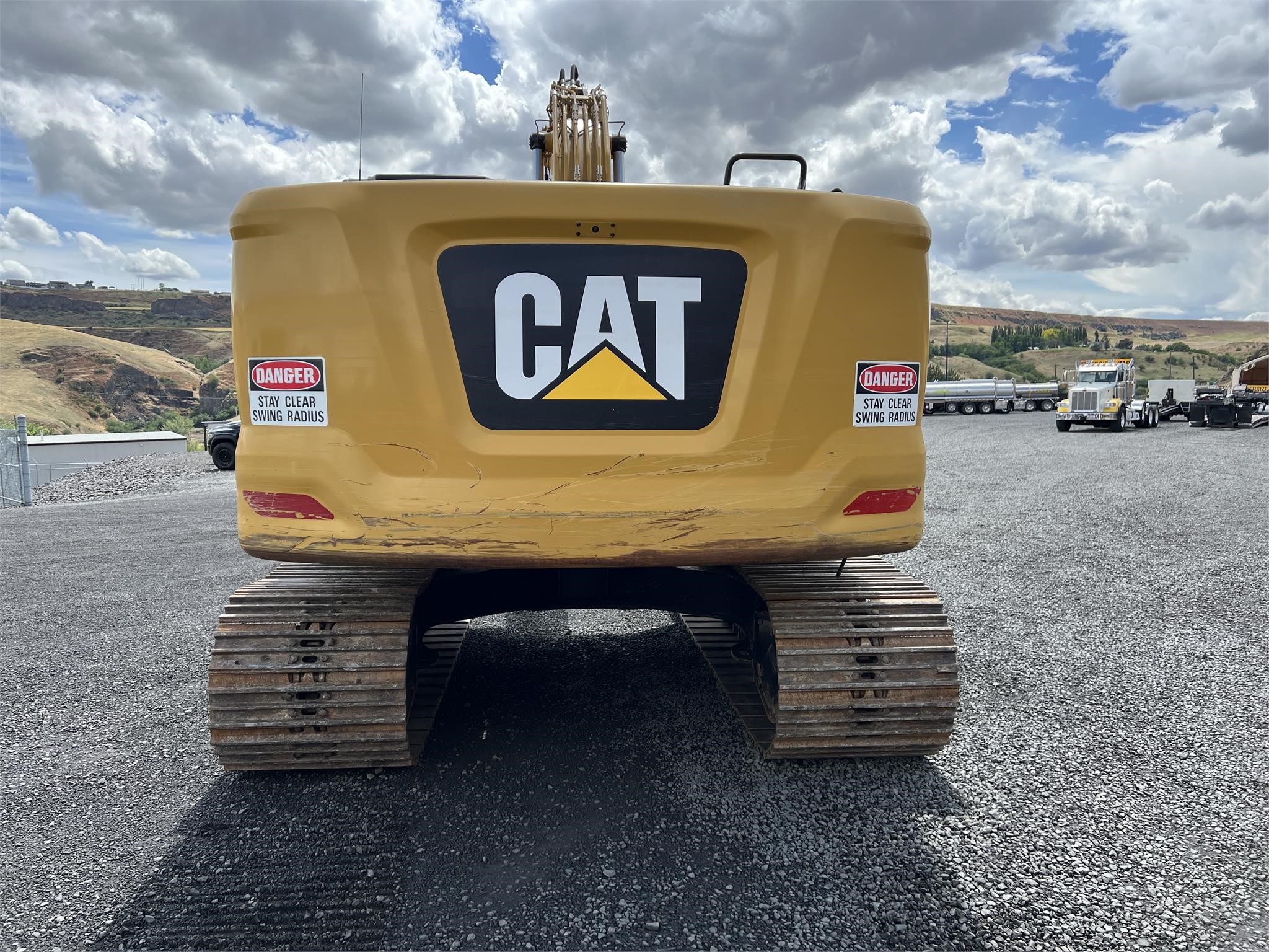 2020 CATERPILLAR 323 - image 4 of 6