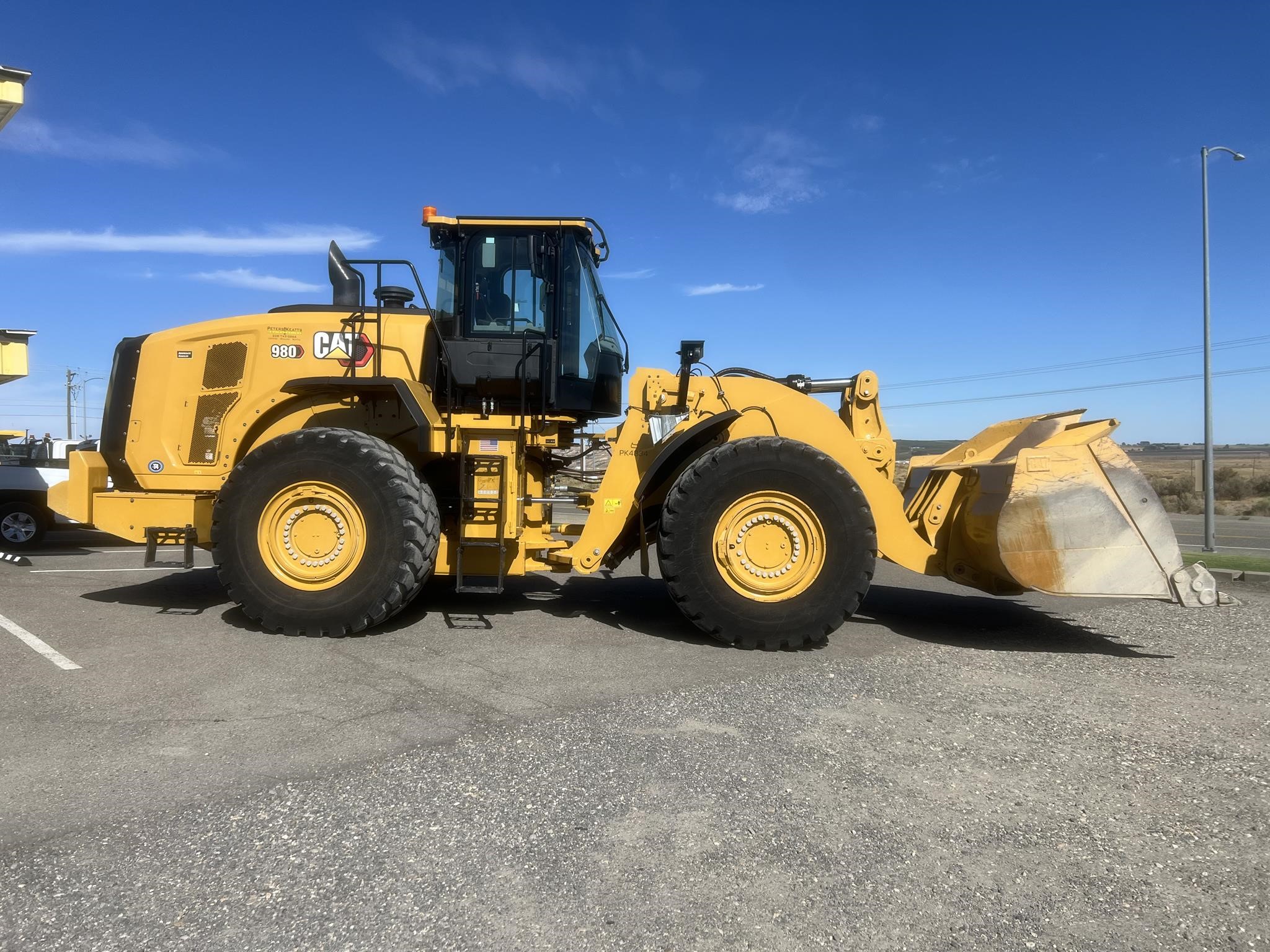 2022 CATERPILLAR 980 - image 4 of 6