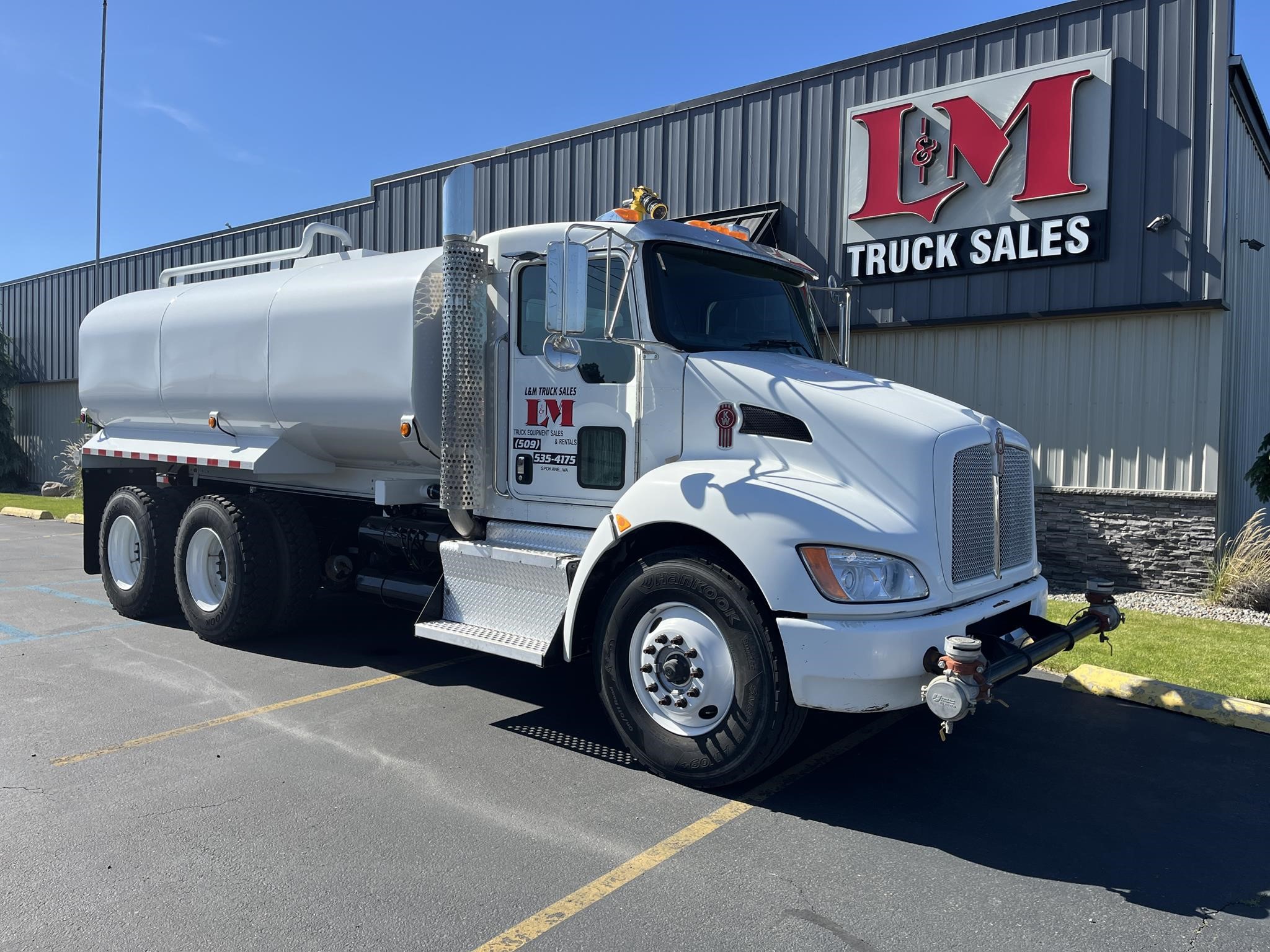 2014 KENWORTH T370 - image 1 of 6