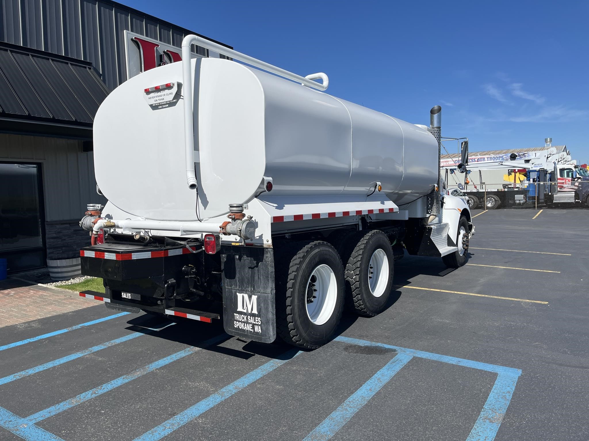 2014 KENWORTH T370 - image 3 of 6